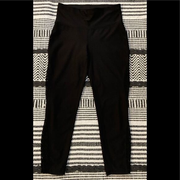 Xersion Leggings Medium  - Picture 2 of 6